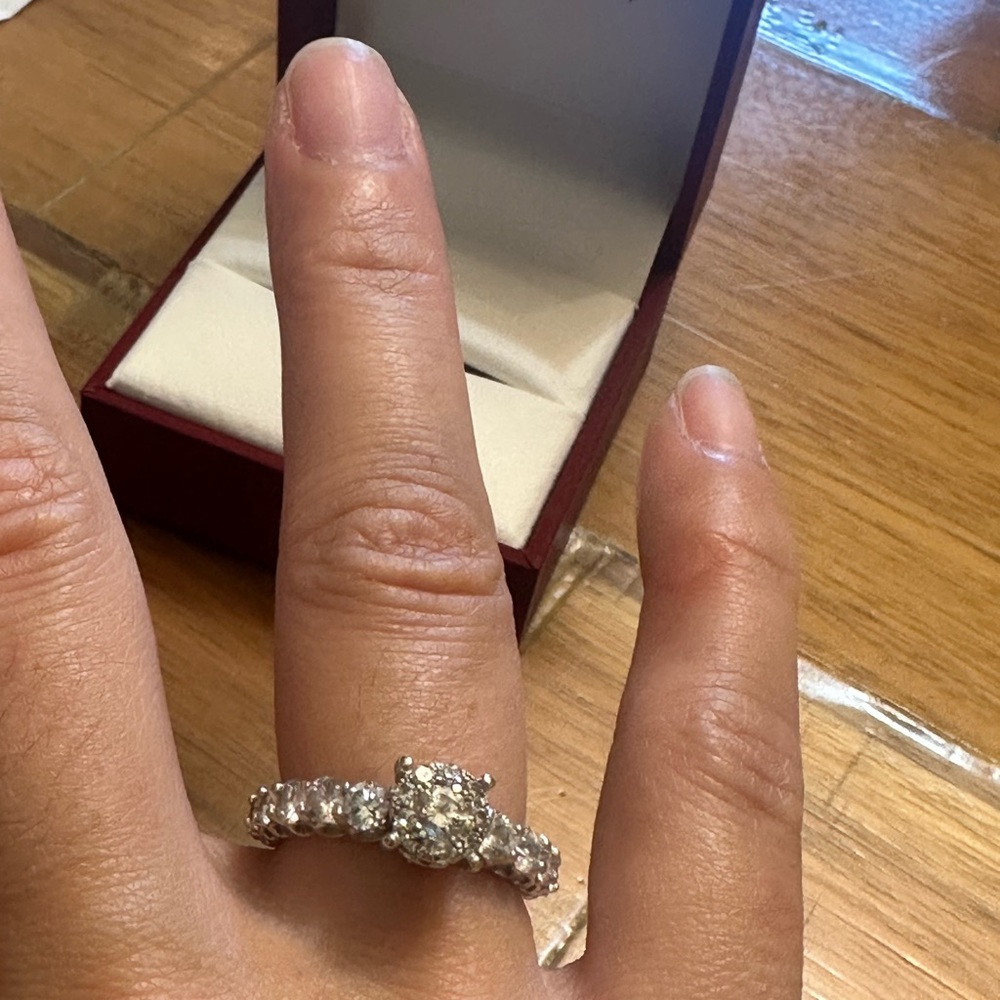 Diamond Ring - image 6